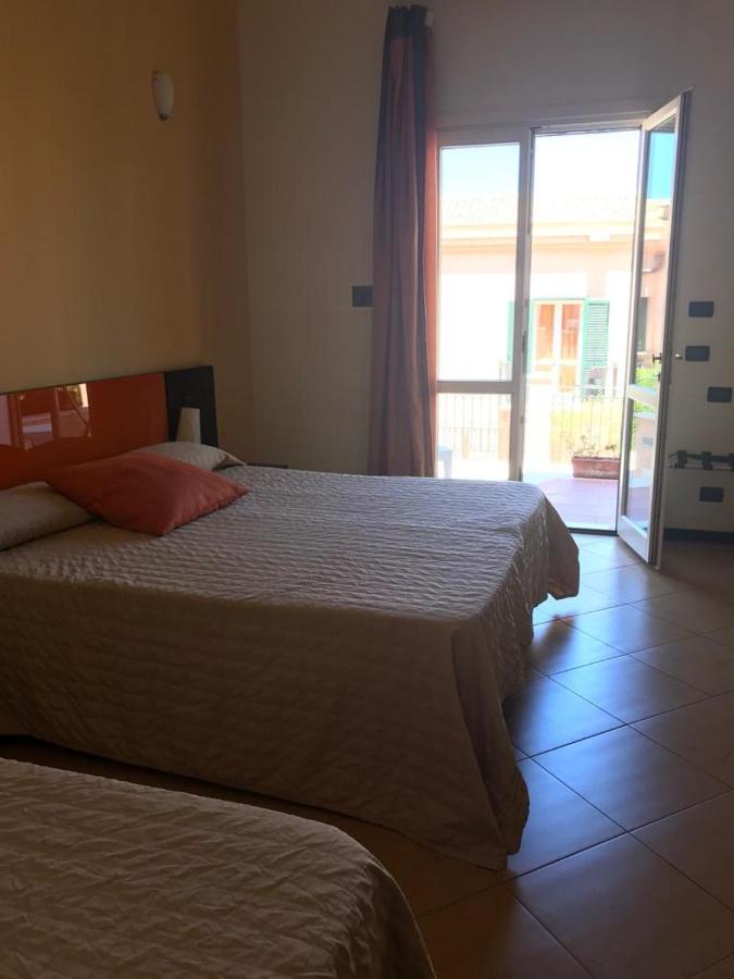 Castellammare Smart Rooms กัสเตลลัมมาเร เดล โกลโฟ ภายนอก รูปภาพ